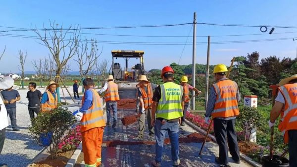 長沙太空金路橋材料有限公司,雙鋼輪壓路機,福格勒瀝青攤鋪機,AC系列,AF系列,SBS系列