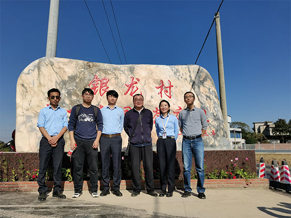 長沙太空金路橋材料有限公司,雙鋼輪壓路機(jī),福格勒瀝青攤鋪機(jī),AC系列,AF系列,SBS系列