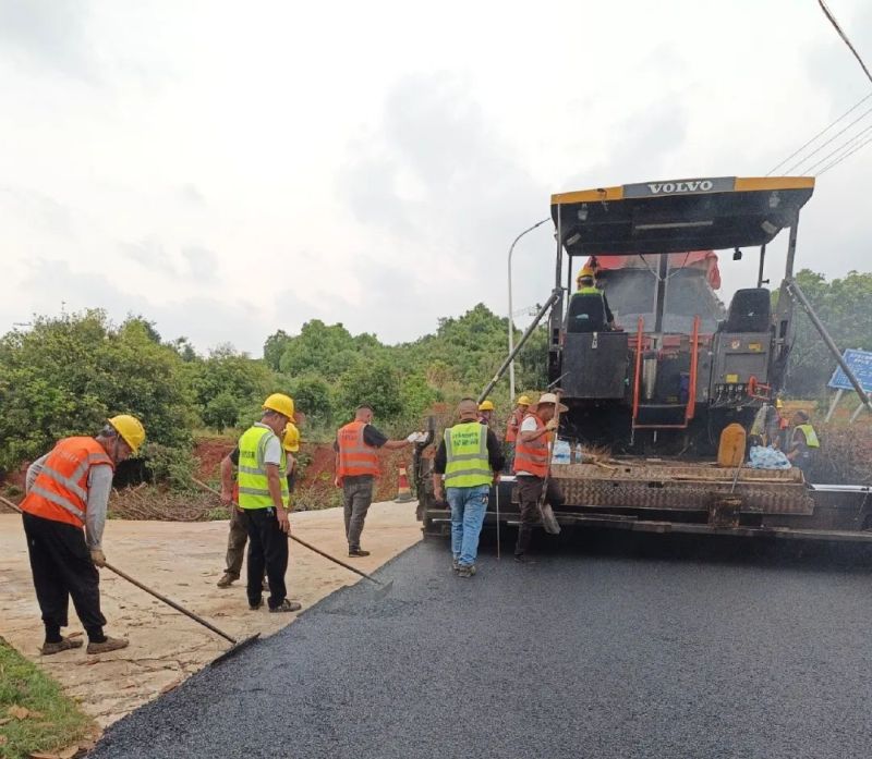 長沙太空金路橋材料有限公司,雙鋼輪壓路機(jī),福格勒瀝青攤鋪機(jī),AC系列,AF系列,SBS系列